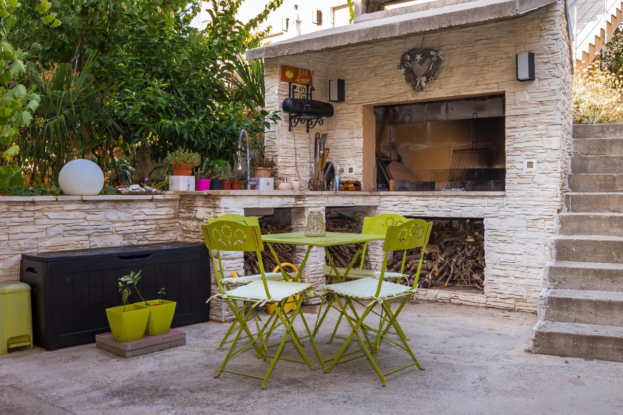 Apartments Stella Mariela Шибеник Экстерьер фото