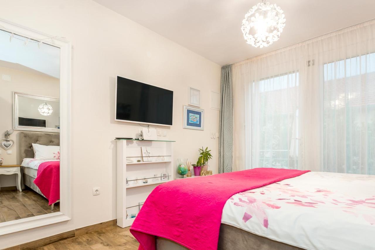Apartments Stella Mariela Шибеник Экстерьер фото